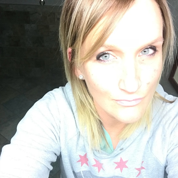 Meet your Posher, Laura ashley - Picture 1 of 1